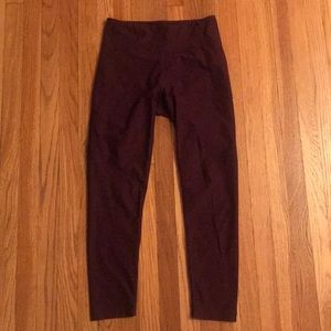 Outdoor Voices 3/4 Warmup Legging, Size S in Plum